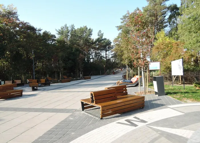 In Near Baltic Sea & Dom wakacyjny Dziwnówek